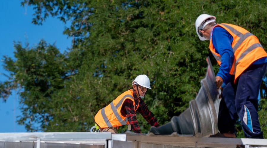 Roof maintenance in Bear Creek, WI